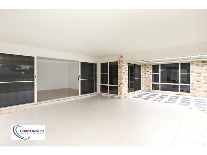 148 Boscombe Road, Brookfield QLD 4069